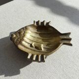Brass fish pocket
