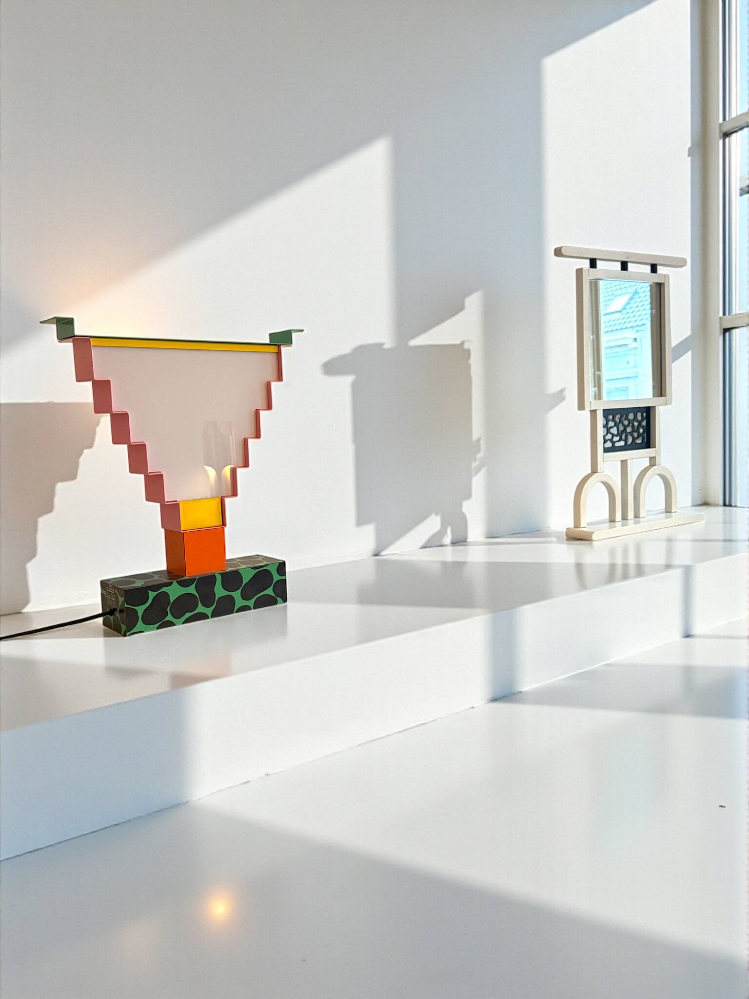 Lampe de table Ruskin par George Sowden et Nathalie du Pasquier pour Arc 74