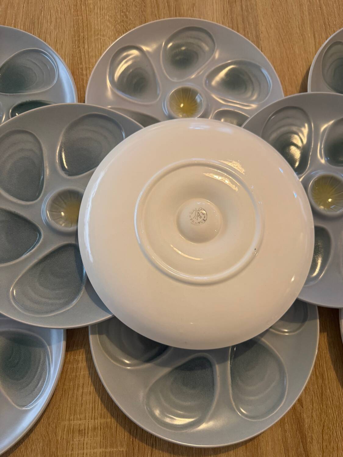 9 vintage oyster plates Salins France in ceramic