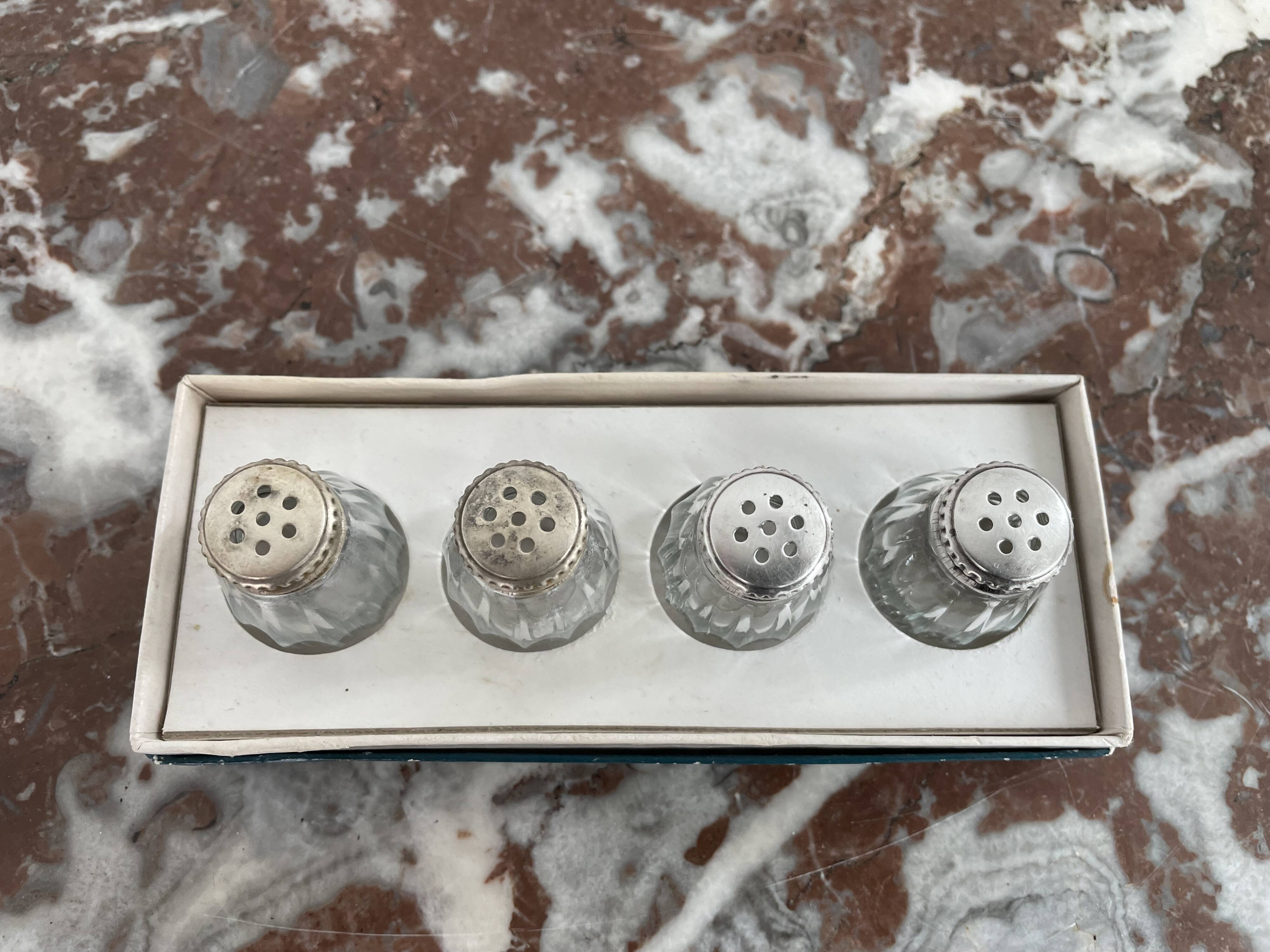 Set of 4 salerons, Christofle goldsmithery, solid silver, pressed molded glass