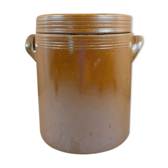 Old sandstone pot