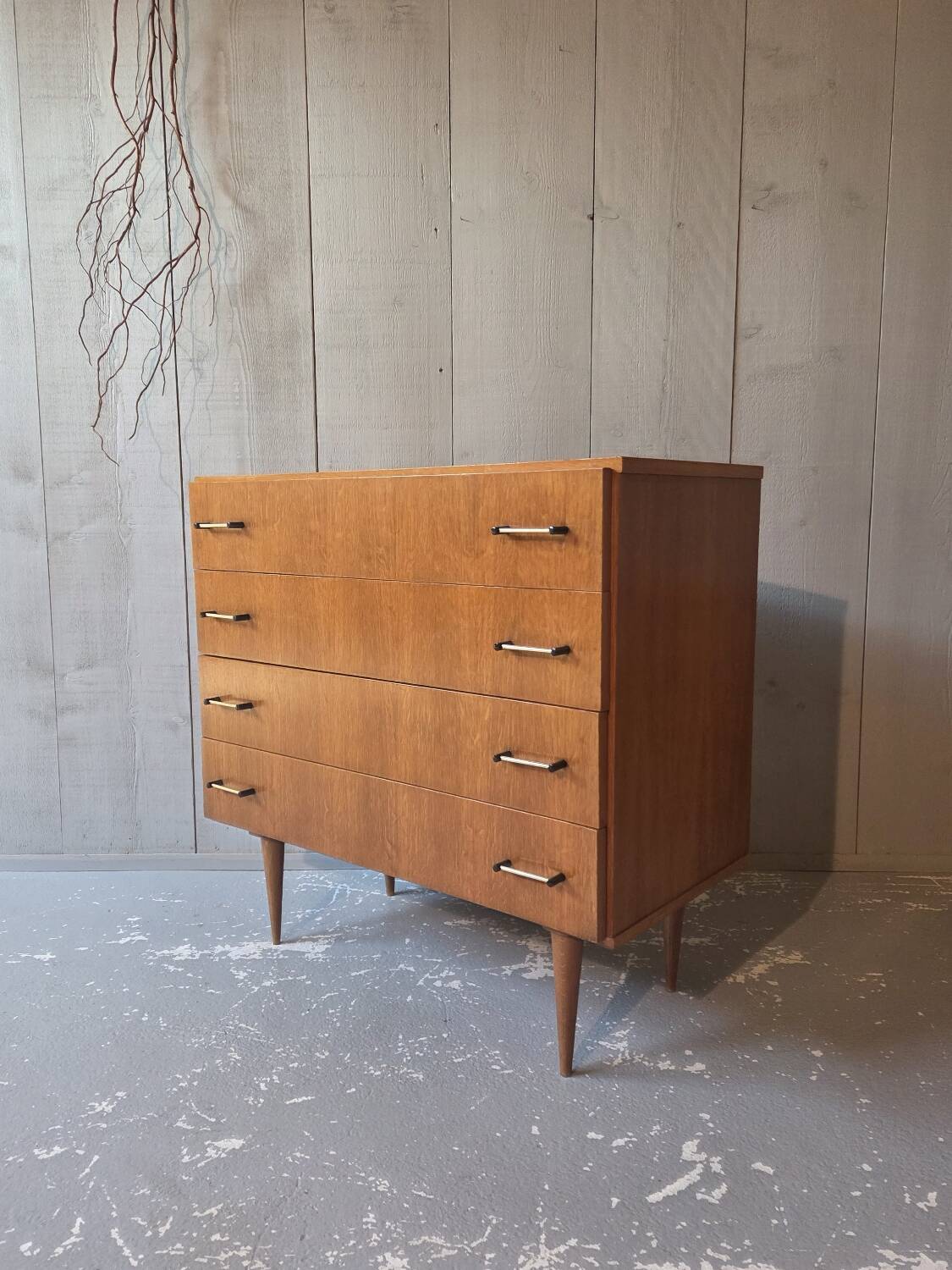 Vintage chest of drawers