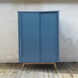 Compass foot wardrobe