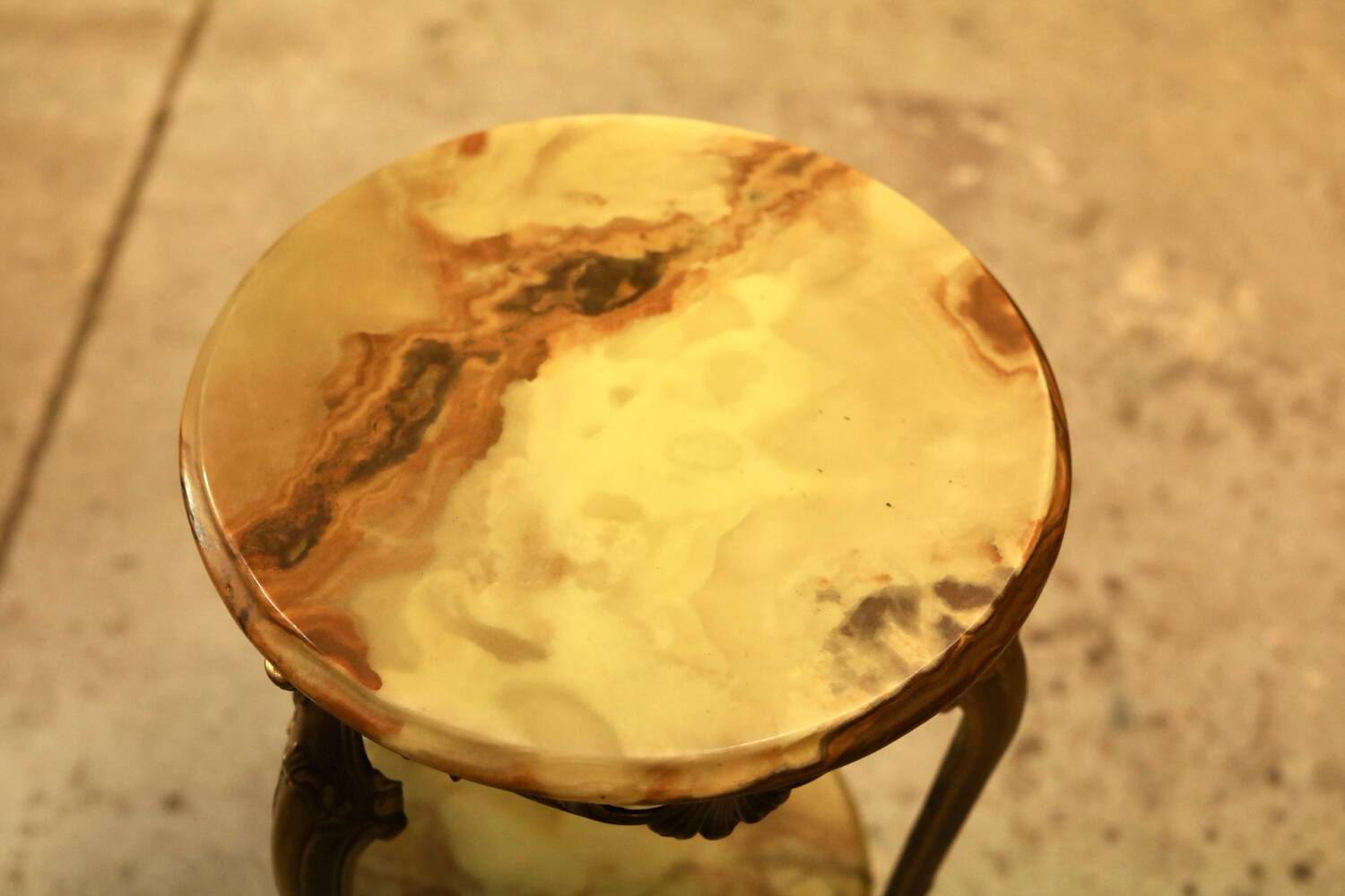 Antique gilded rococo gueridon with 2 onyx tops – Napoleon III