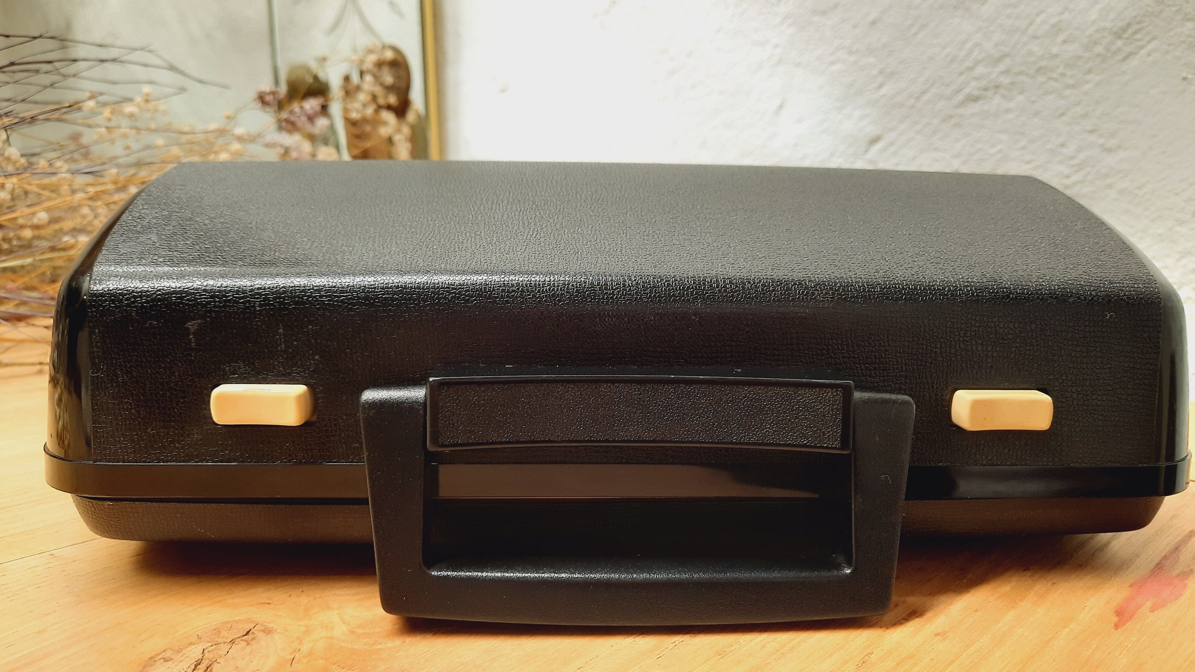 Brother De Luxe Typewriter 800