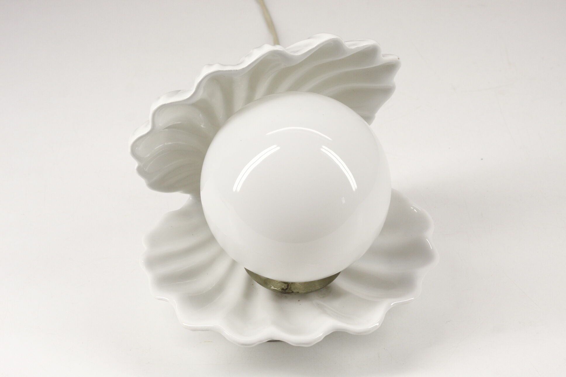 Ceramic lamp shell vintage white manises Spain 70s