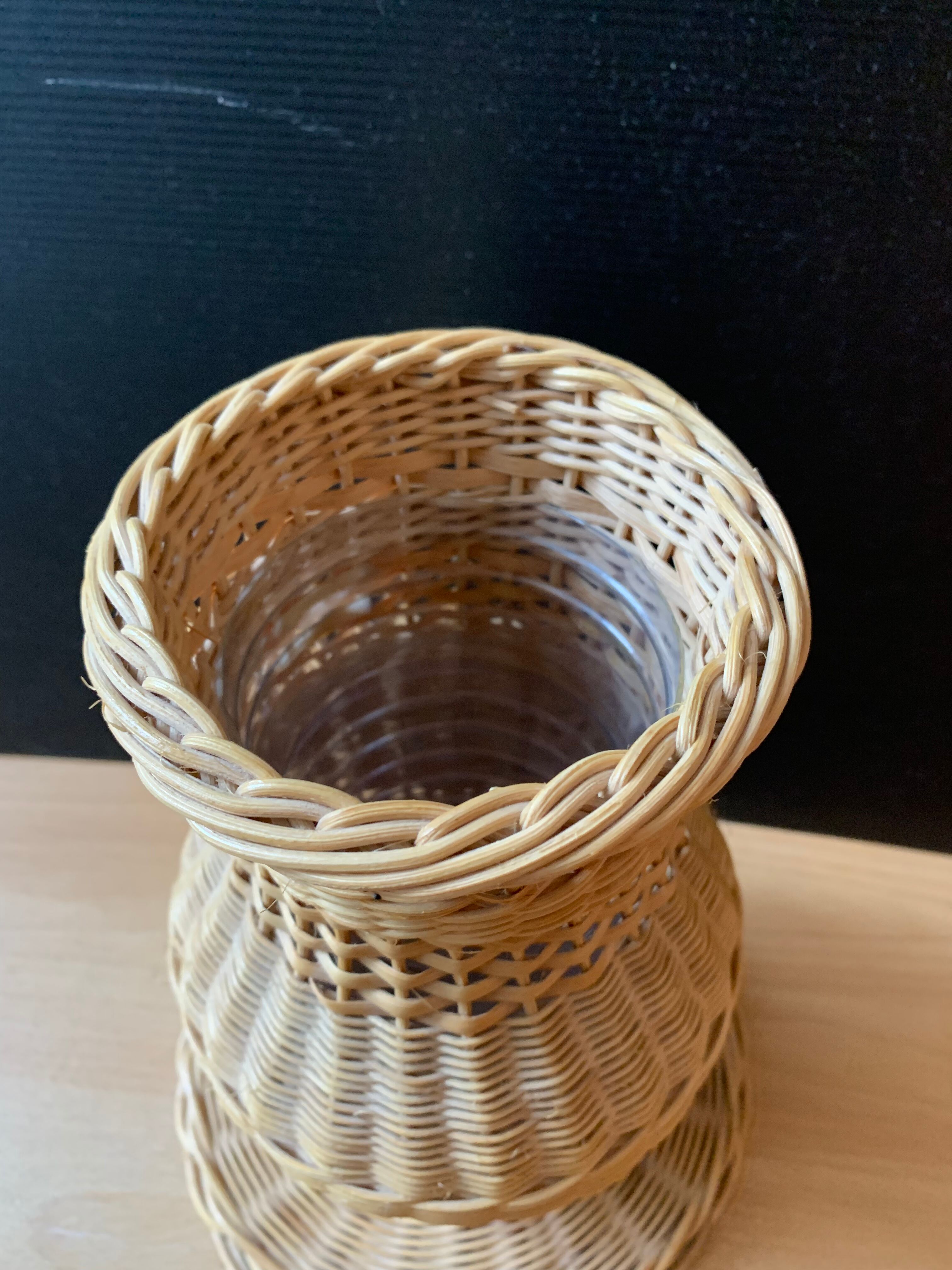 Rattan vase