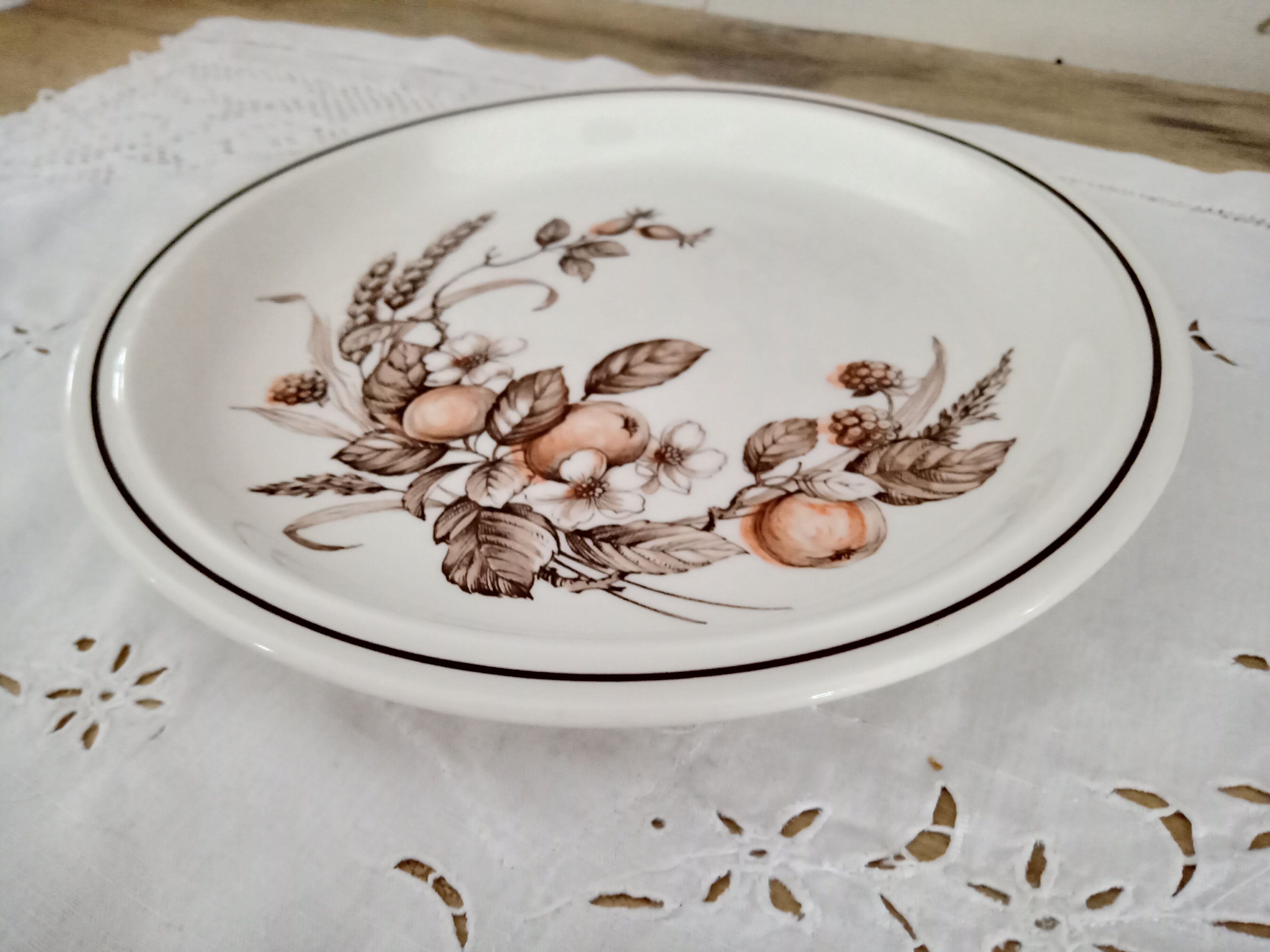 Plat rond anglais vintage décor automnal "Royal Tudor Crown Harvest Grindley & Co Ltd Staffordshire
