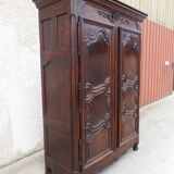 LouisXV walnut cabinet of the xviii century