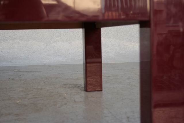 Table basse design 1970 Paco Rabannes en laque