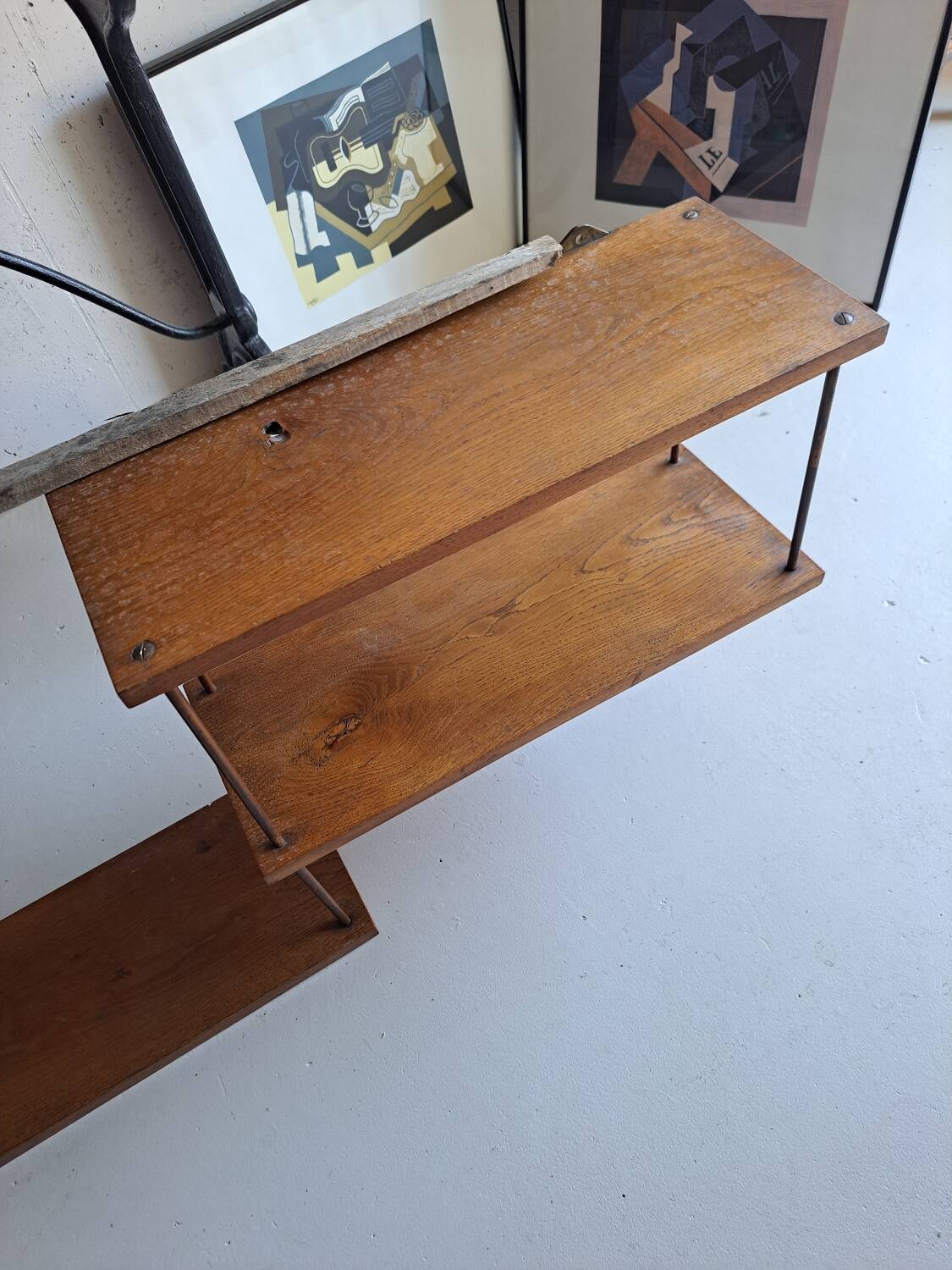 Wall shelf in oak and copper from the 50s