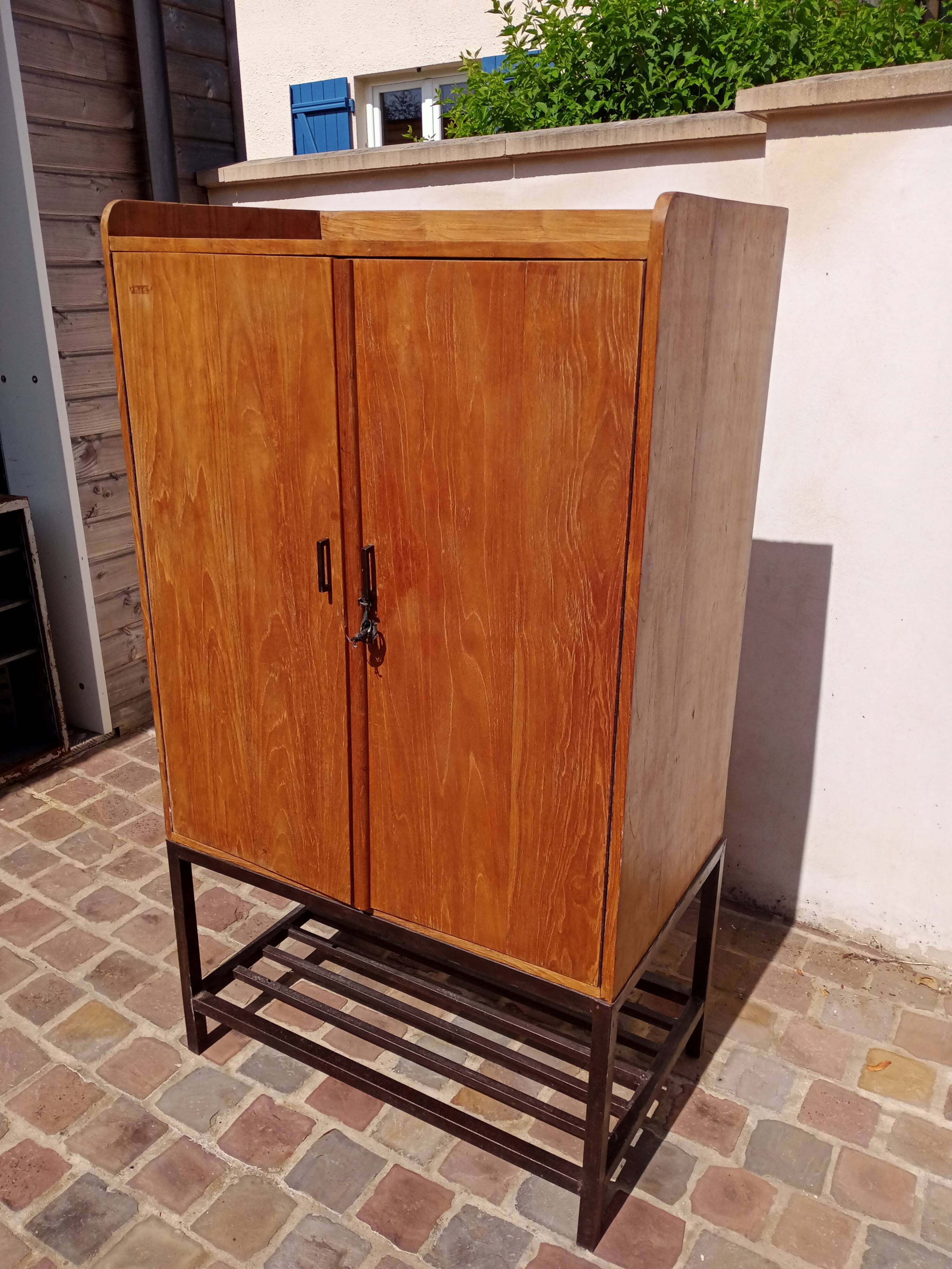 Vintage teak buffet