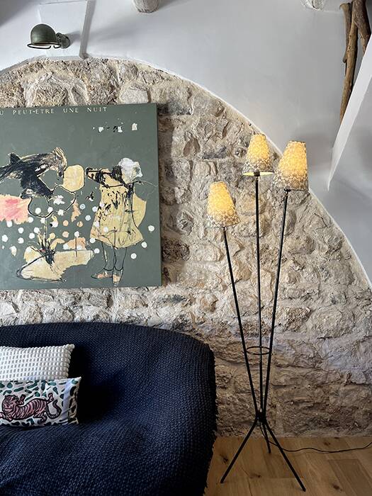 Blue flower floor lamp