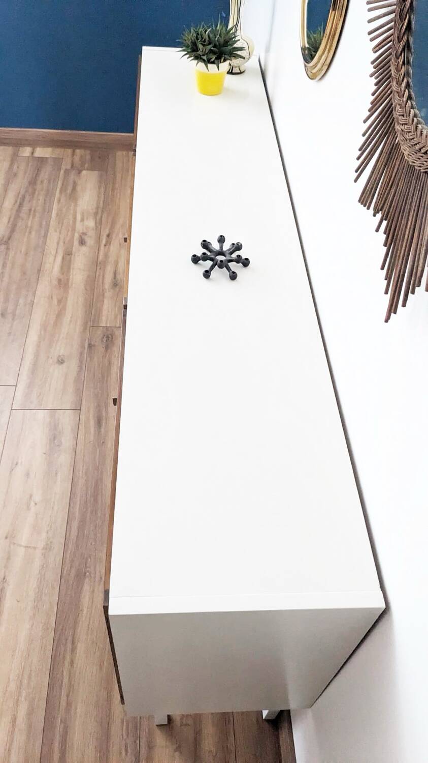 Vintage 3-door sideboard