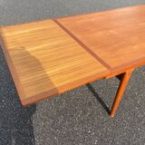 Niels calf otto dining table with extensions