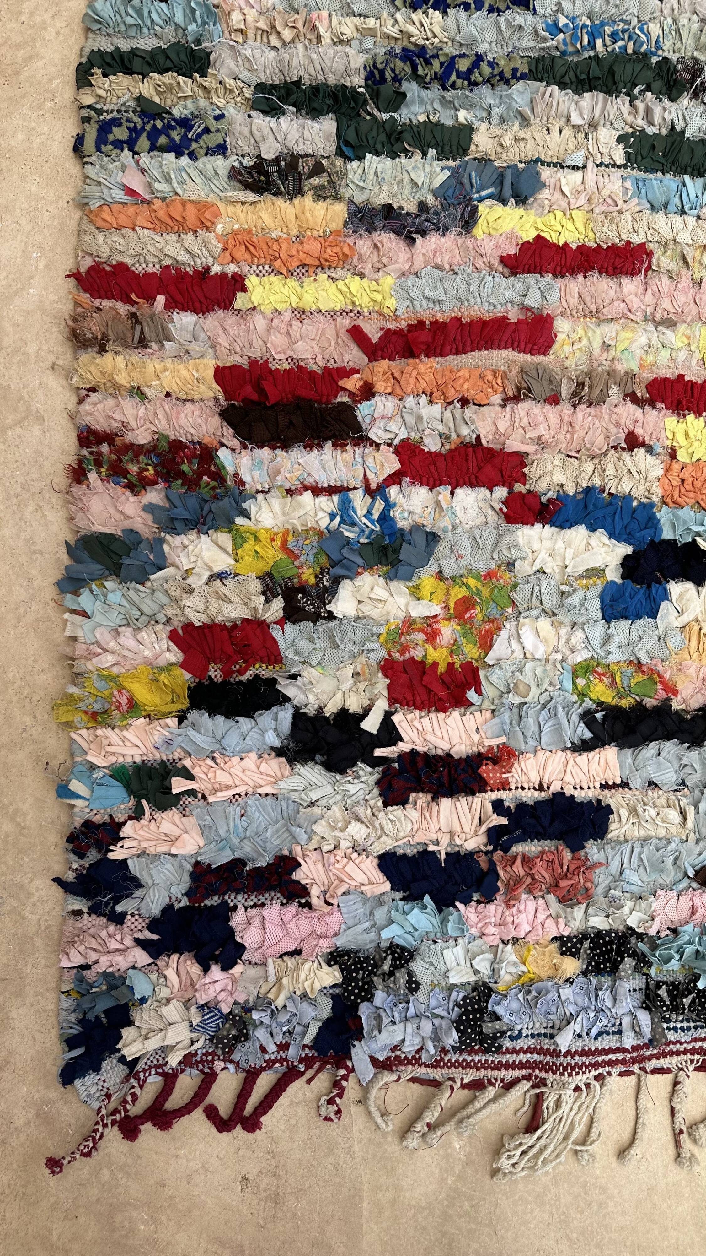 Moroccan carpet - 125 x 244 cm