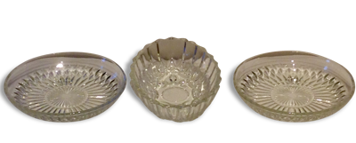 Coupelles anciennes en verre à facettes, ramequins vintage en verre ciselé