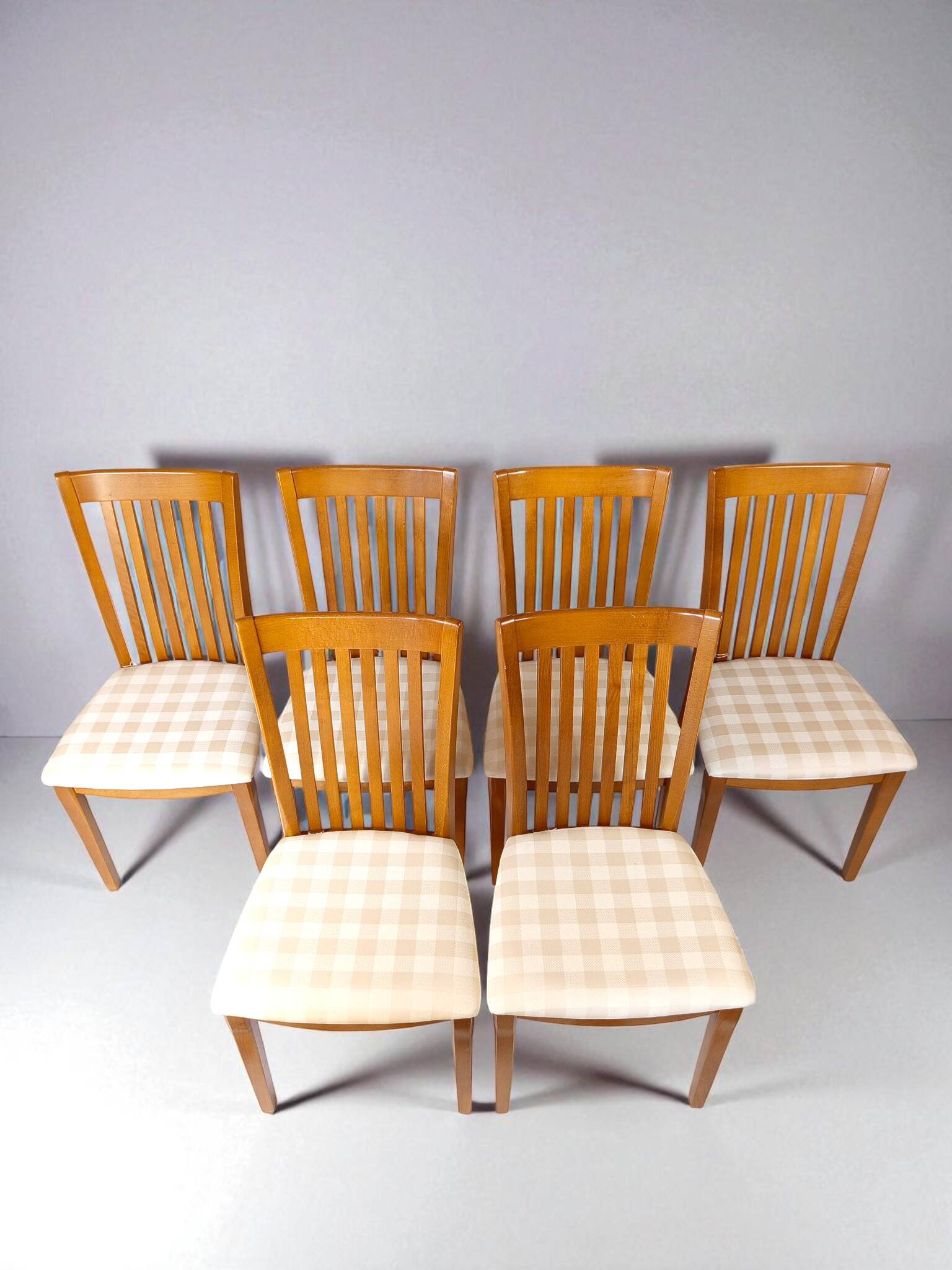 Set of 6 beechwood chairs