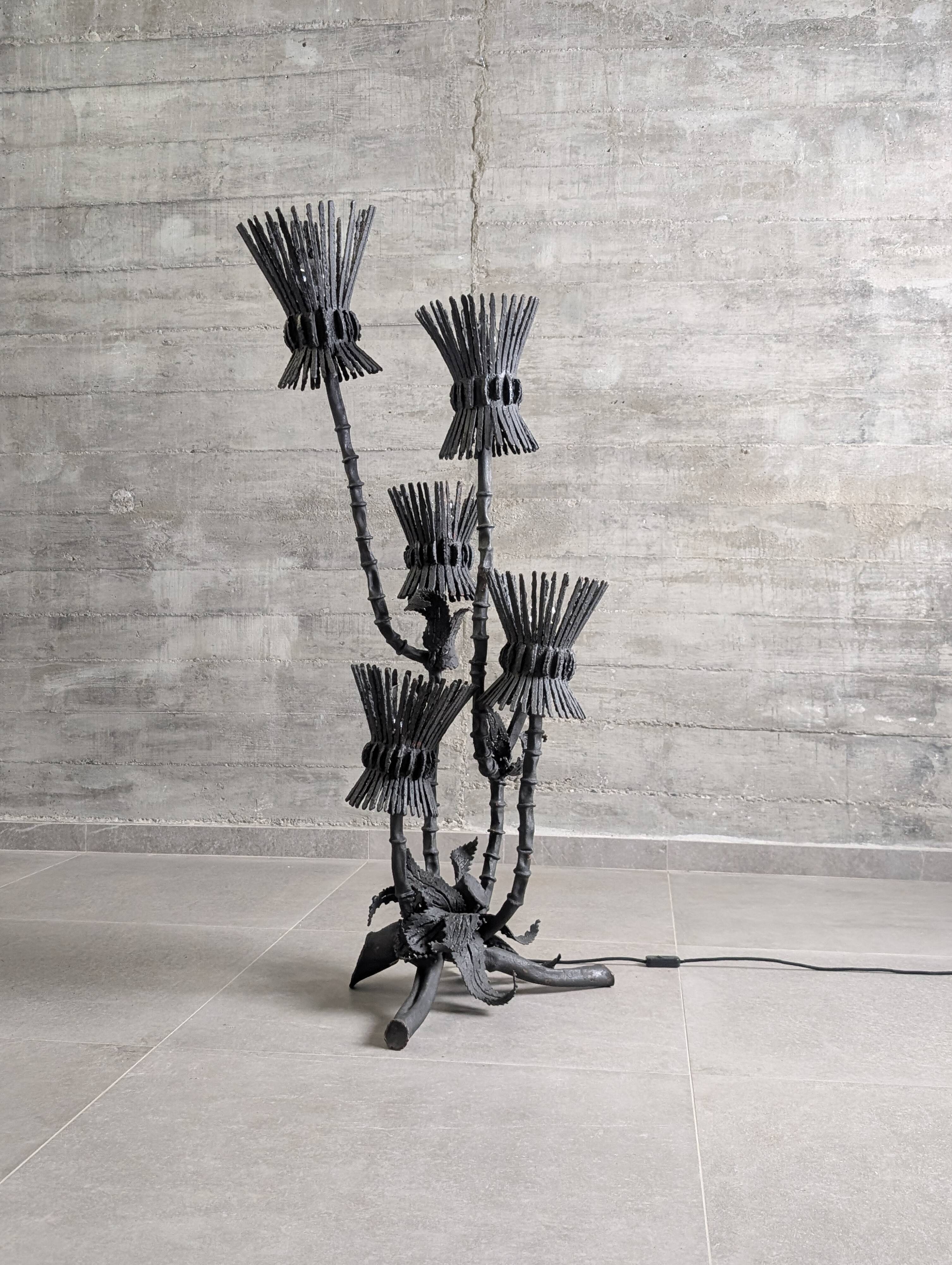 Brutalist floor lamp with five thistle-shaped lights in black wrought iron, 1970s