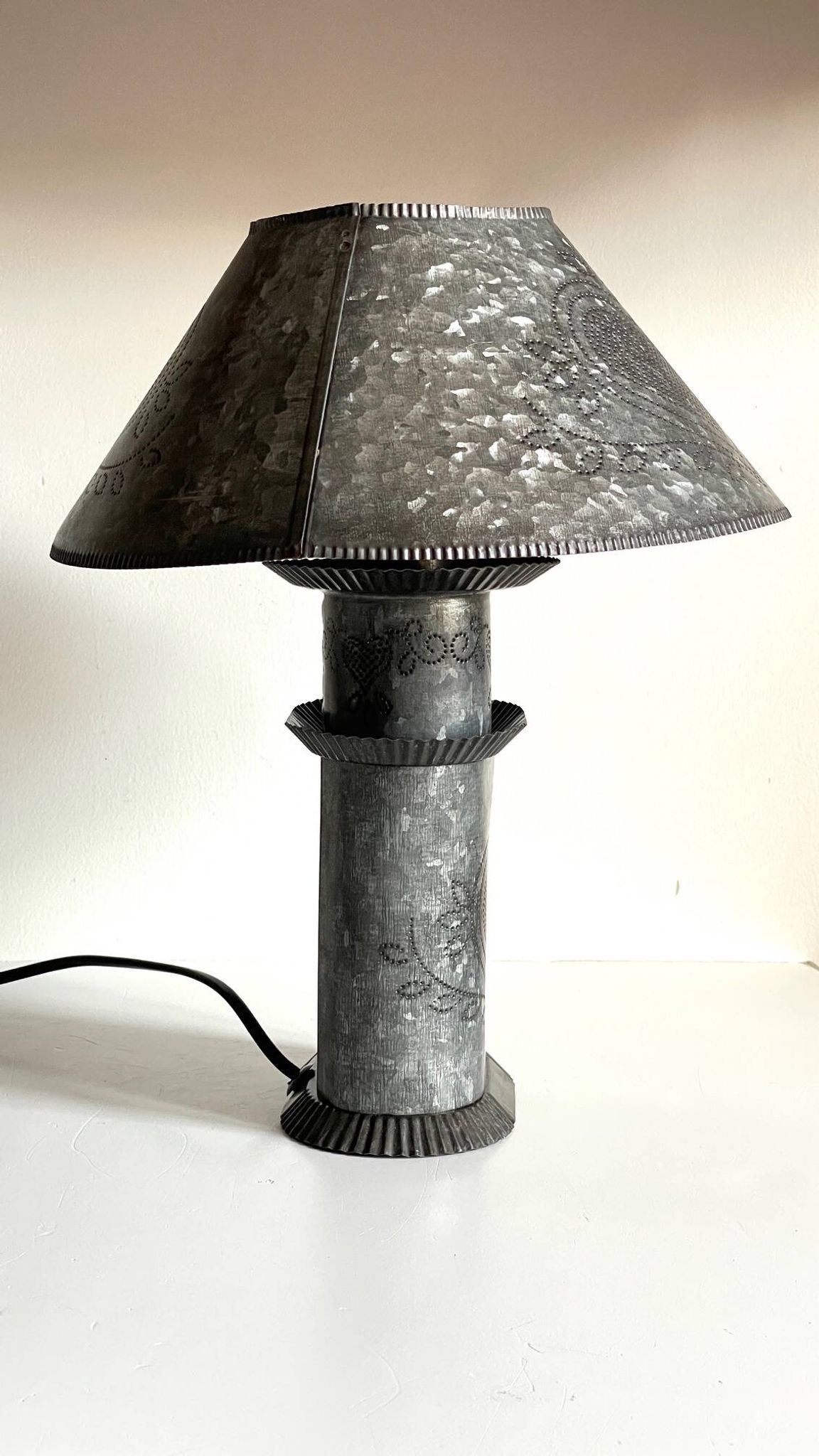 LAMPE Coeur ZINC Vintage