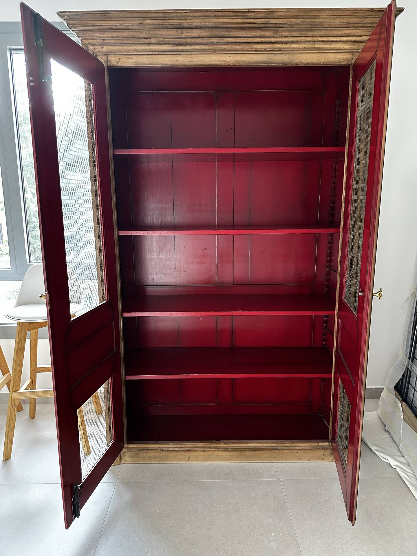 Moissonnier Greek Style Wardrobe