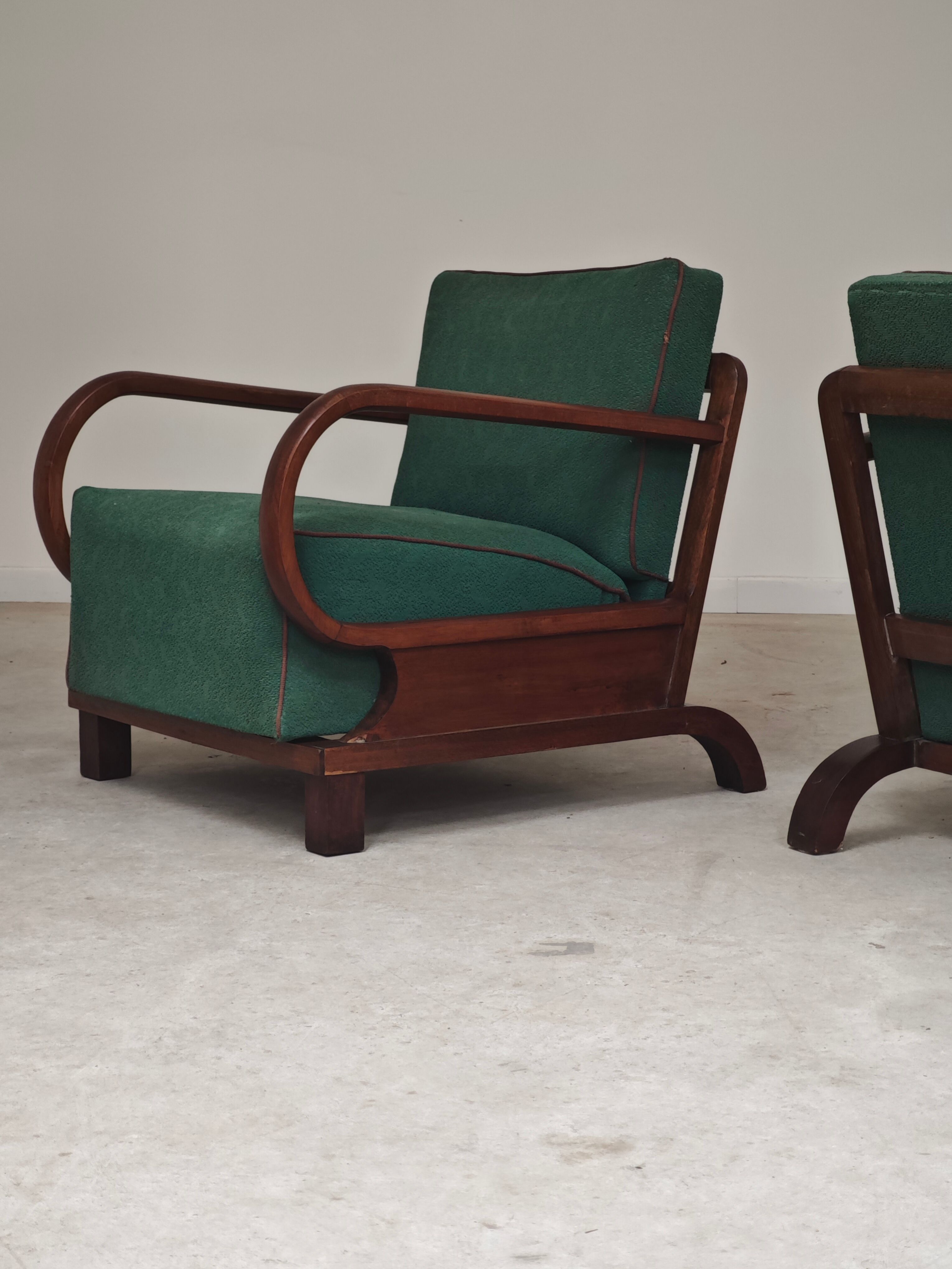Paire de fauteuils Art déco vert par Jindrich Halabala, Prague 1930
