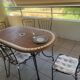 Table ovale en mosaïque et 6 chaises