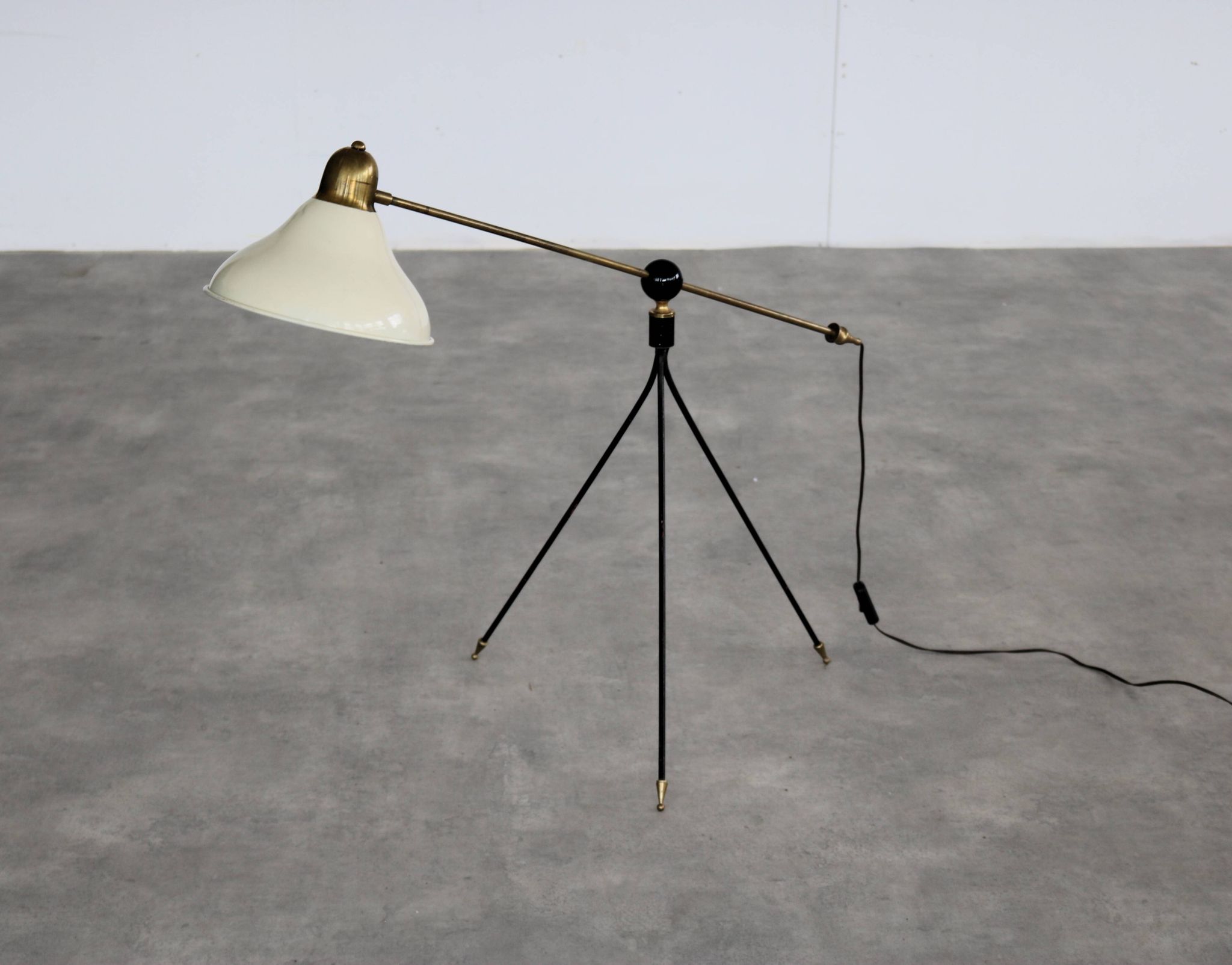 lampe de sol vintage | lampe | laiton | années 1960