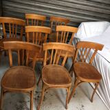 8 chaises bistrot Baumann anciennes