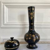 Vintage vase black gold