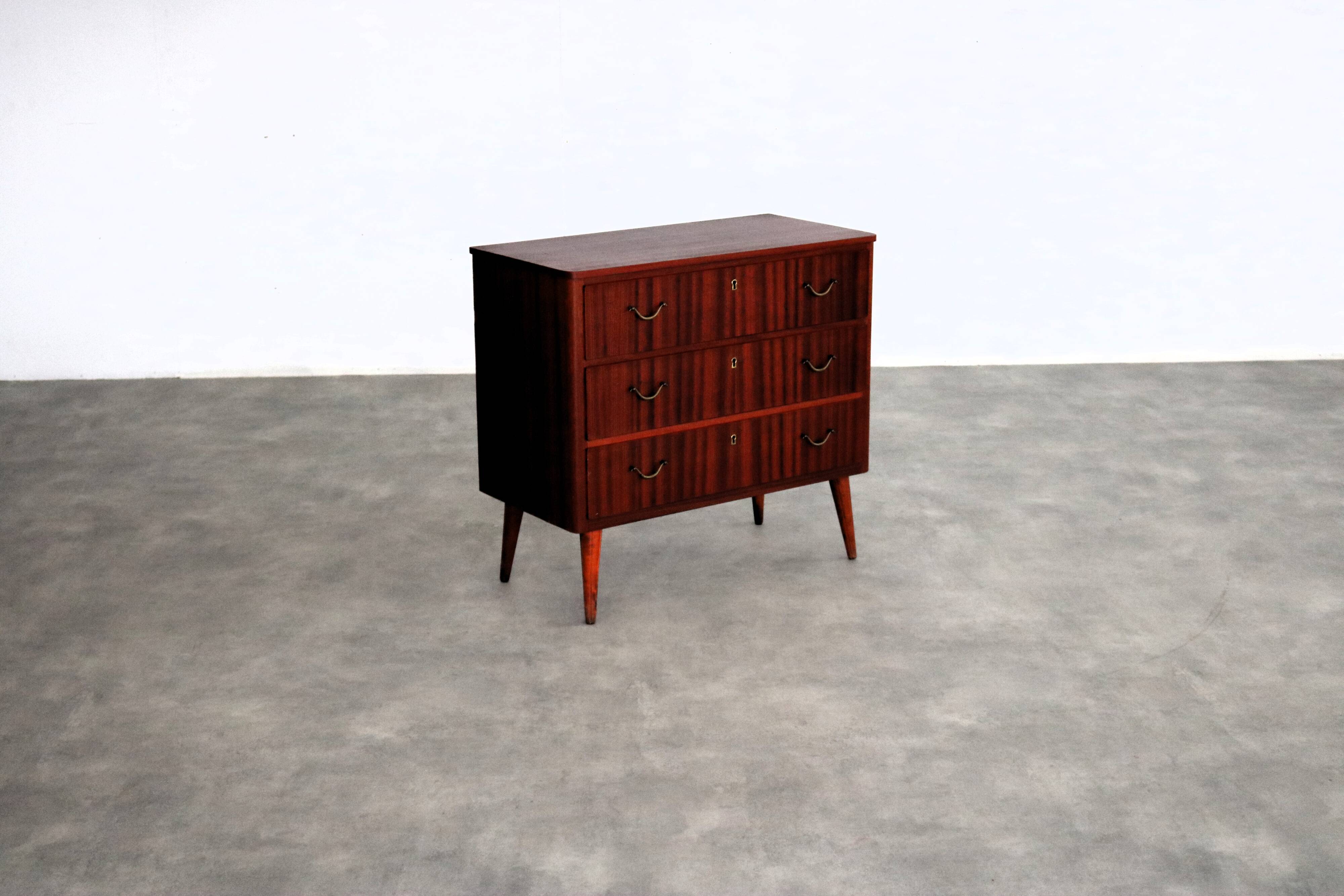 vintage chest of drawers | cupboard | 60s | Sweden