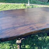 Table basse brutaliste