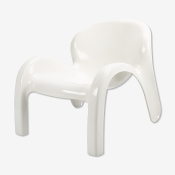 White GN2 armchair by Peter Ghyczy for Reuter's Form and Life