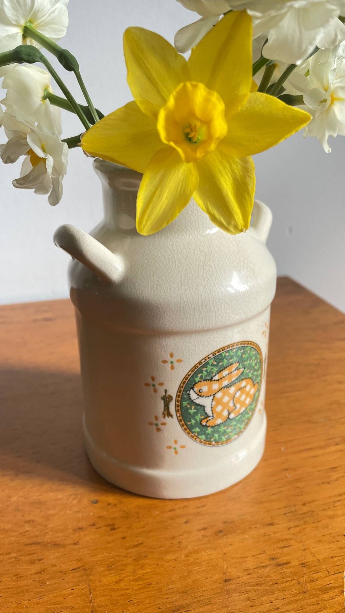 VASE Rabbit Ceramic TAIWAN Vintage