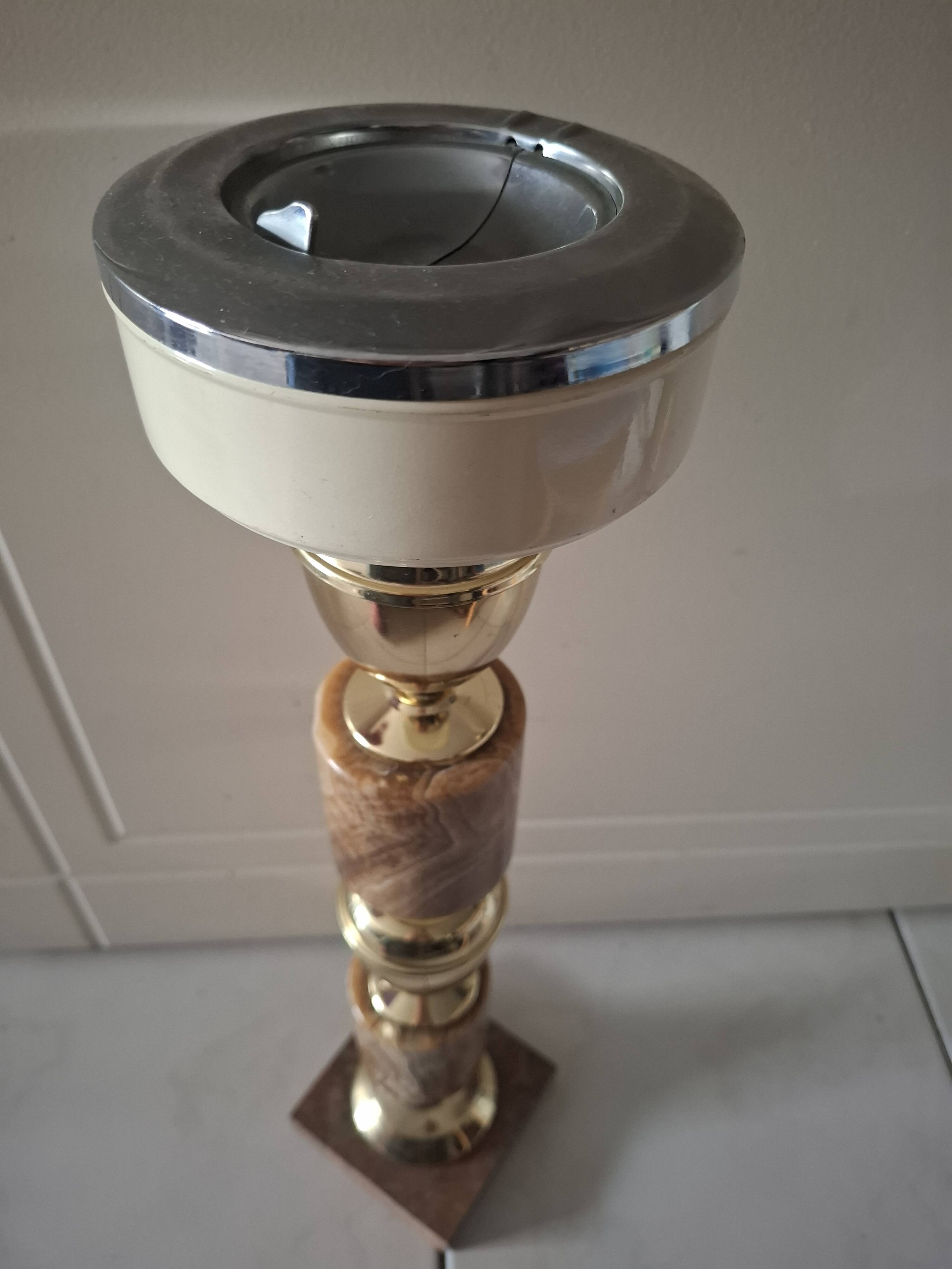 Marble ashtray on legs