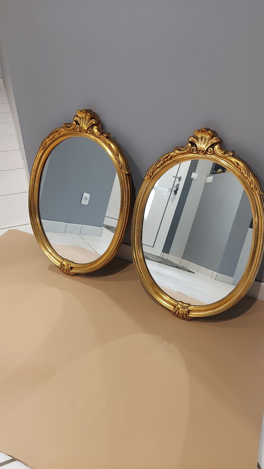 Paire de miroirs oval  doré vintage