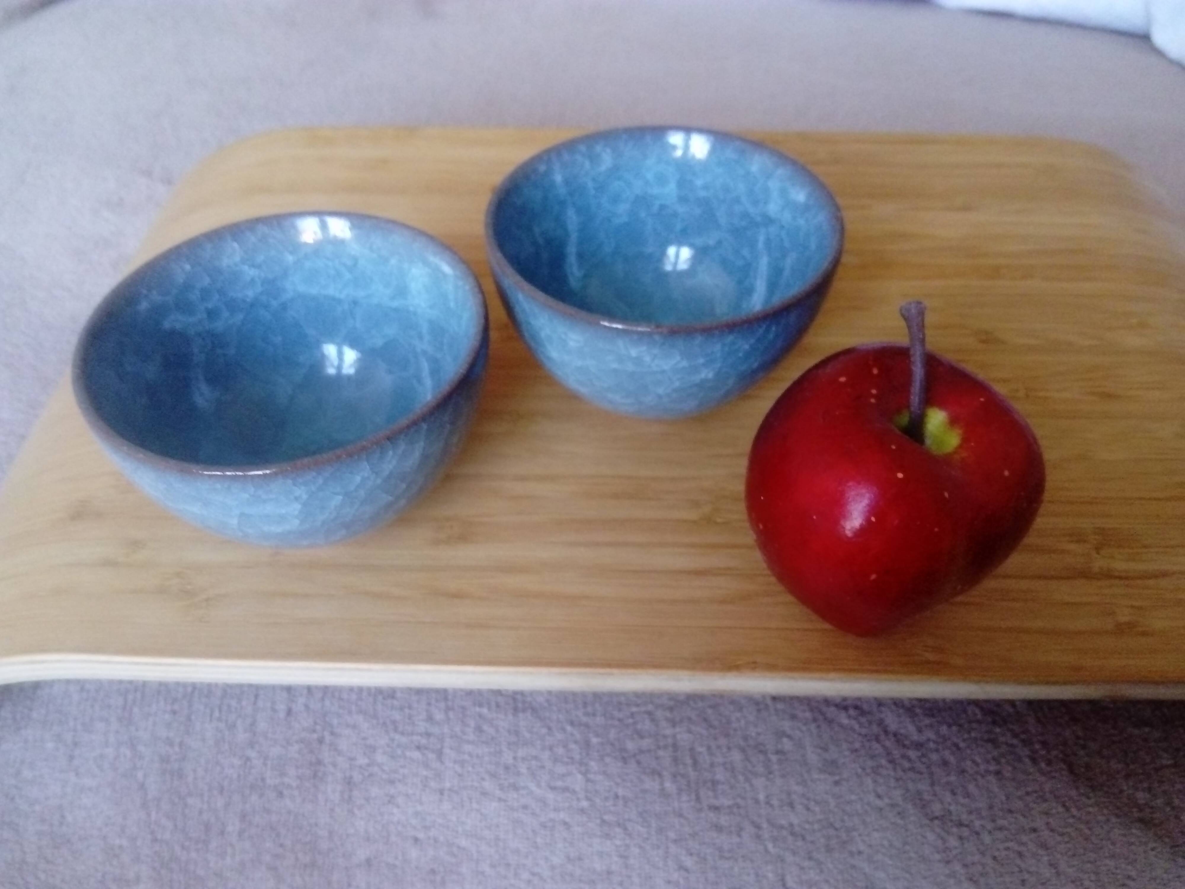 Set of 2 japanese blue cracked glaze ceramic tea bowls