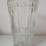 Chiseled glass vase, "round and striped" patterns