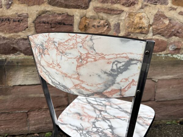 4 chaises en formica aspect marbre, France années 1950-60