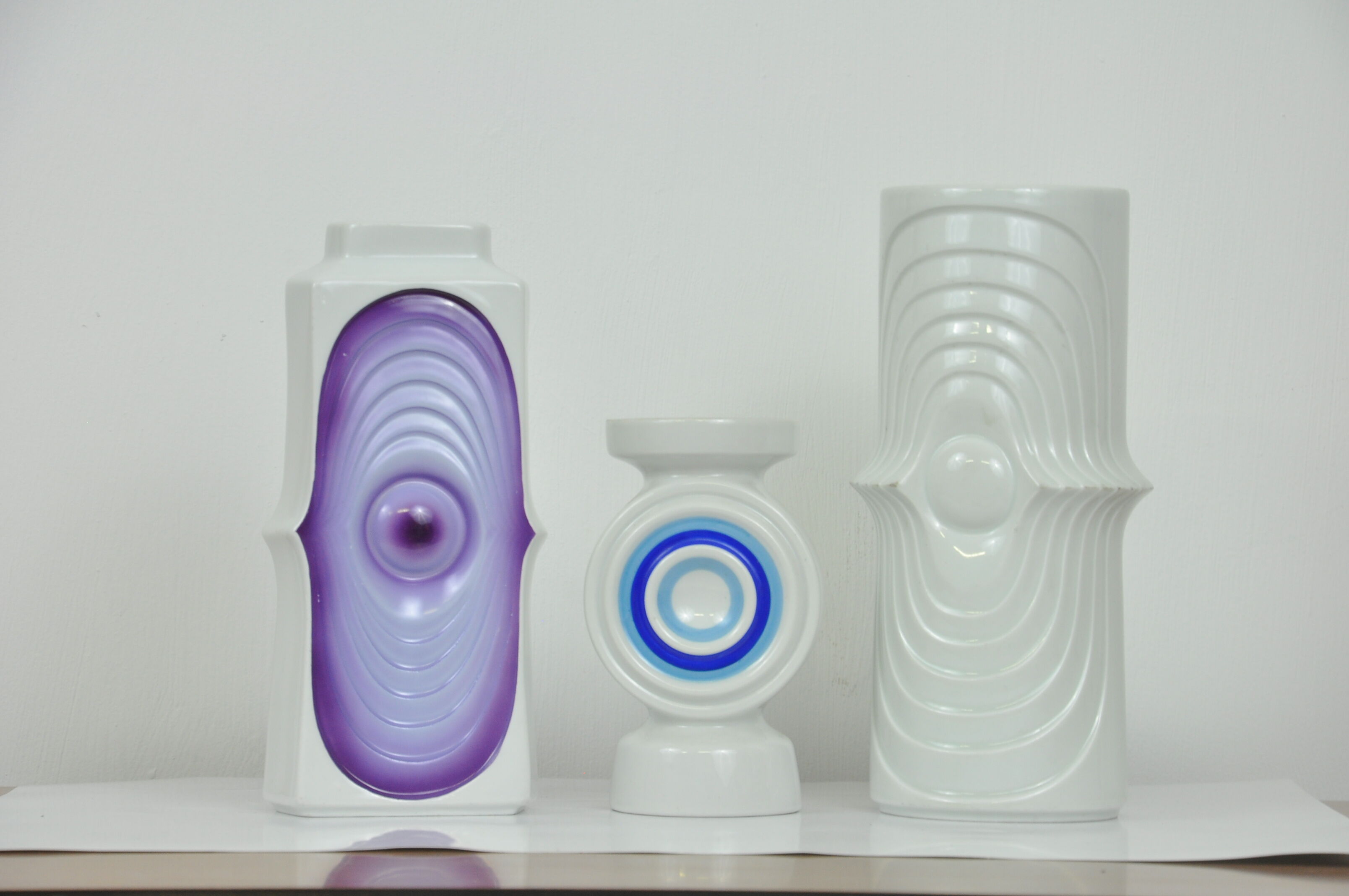Vase or candle holder in porcelain - pop art