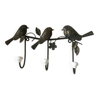 Metal coat rack with 3 hooks