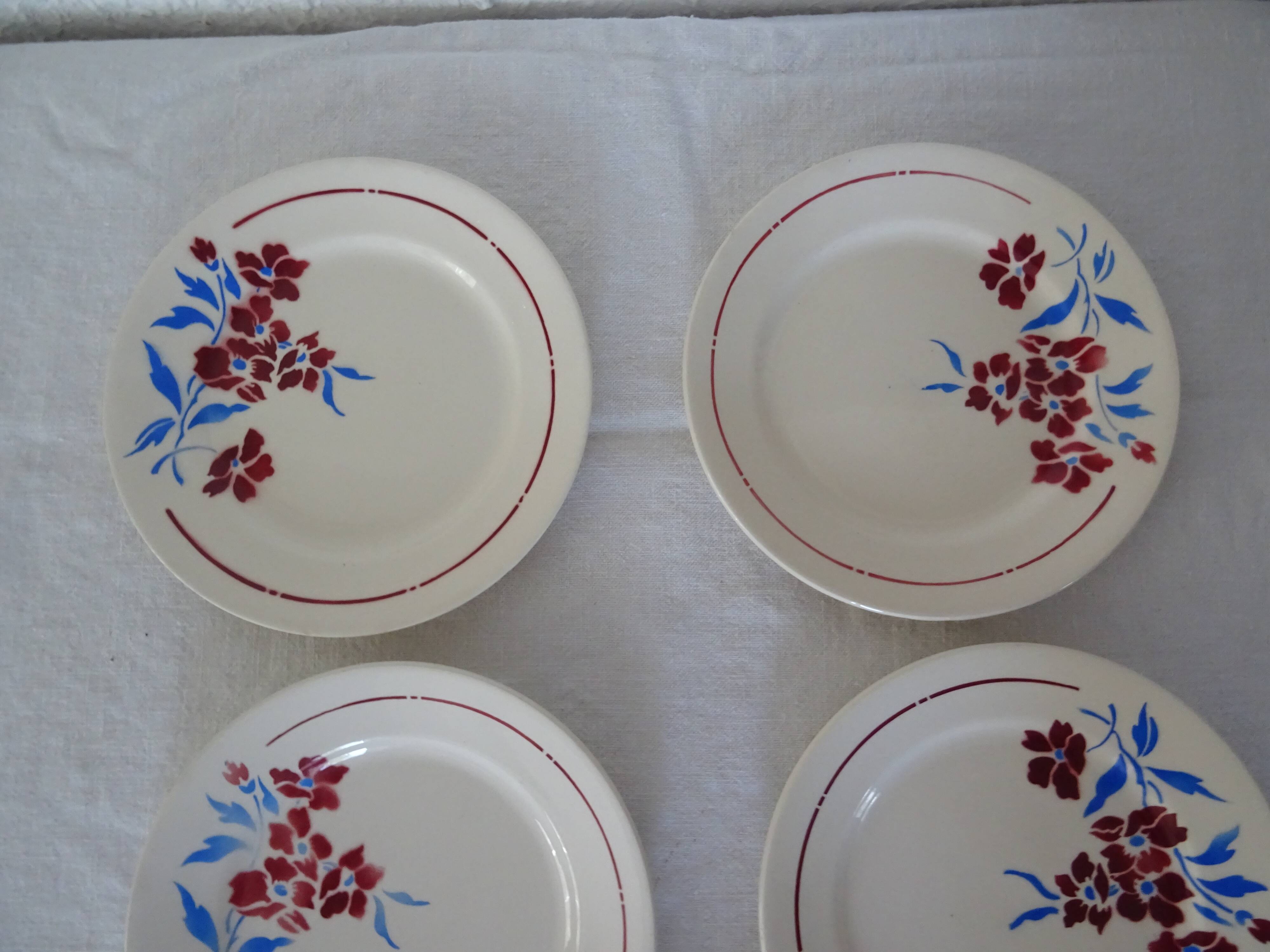 5 plates old faience Badonviller decoration flowers blue-red