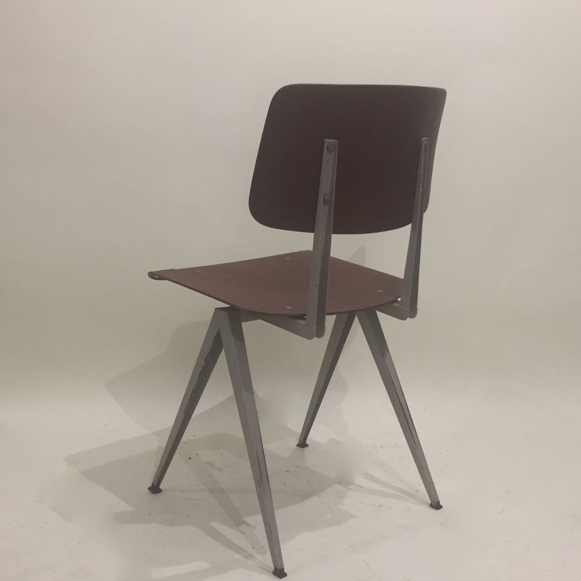 Chair Galvanitas feet compass