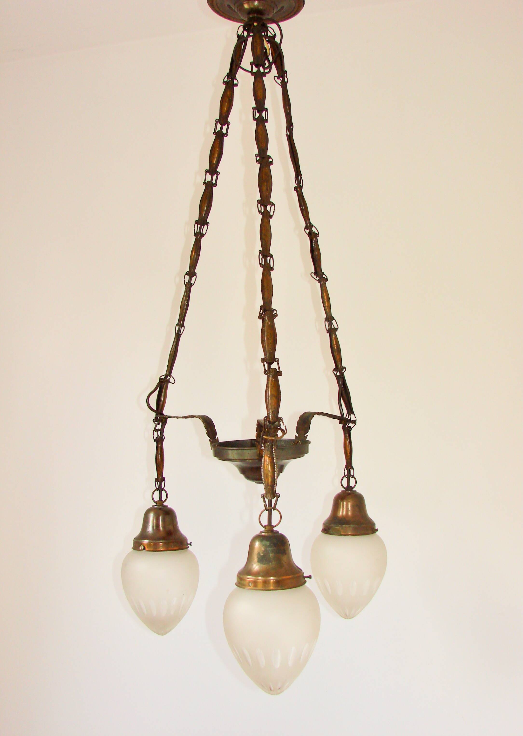 An Art Deco chandelier from the 1930s