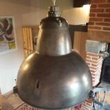 Lustre industriel