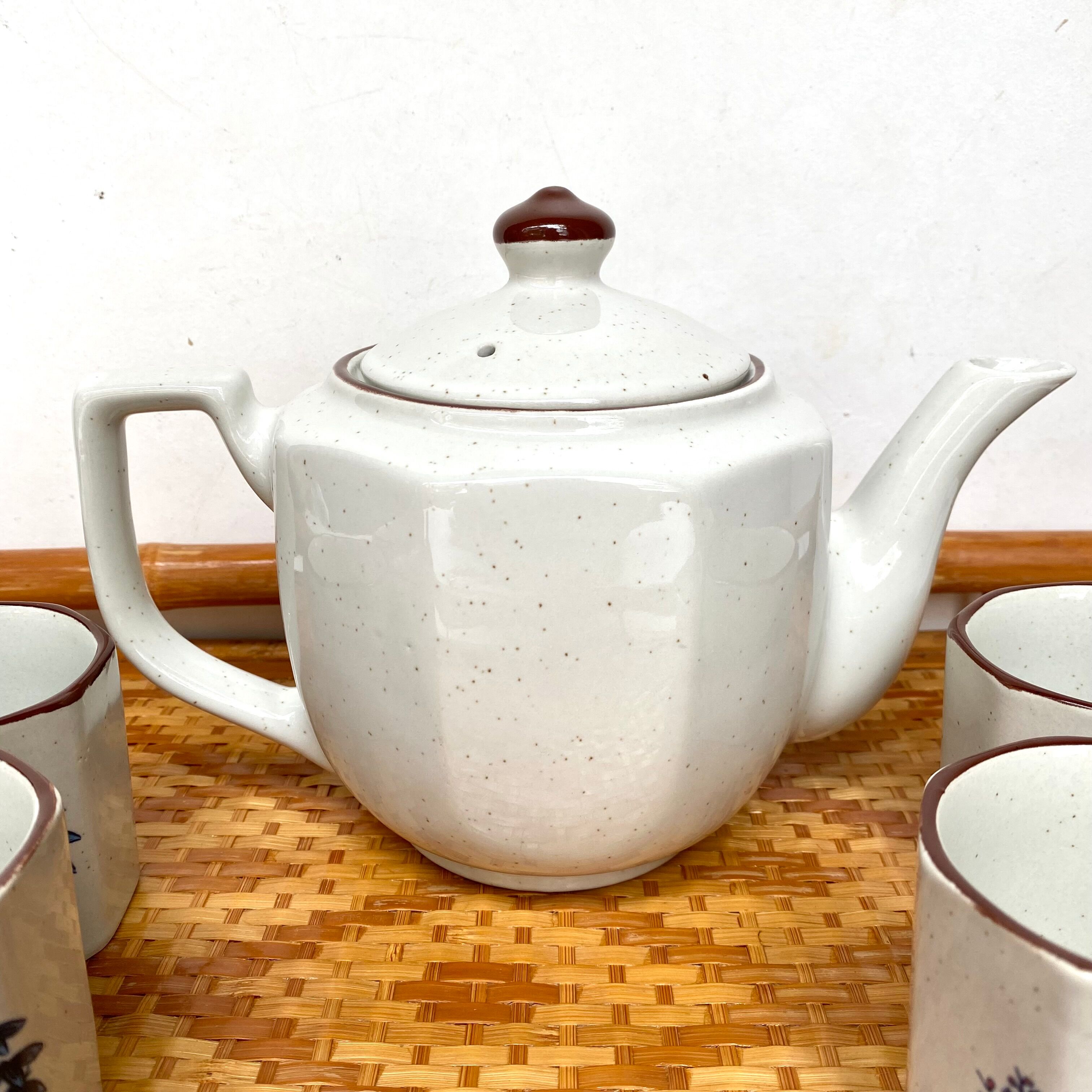 Vintage bird cups and teapot