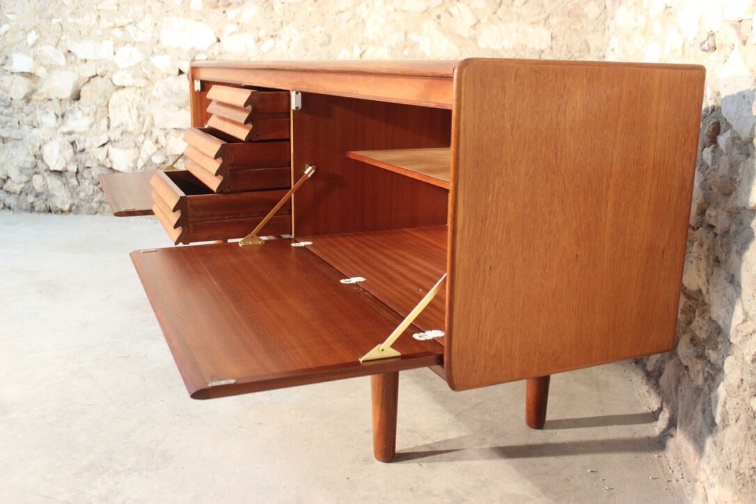 Sideboard vintage in teak and Rosewood, Scandinavian style by White & Newton