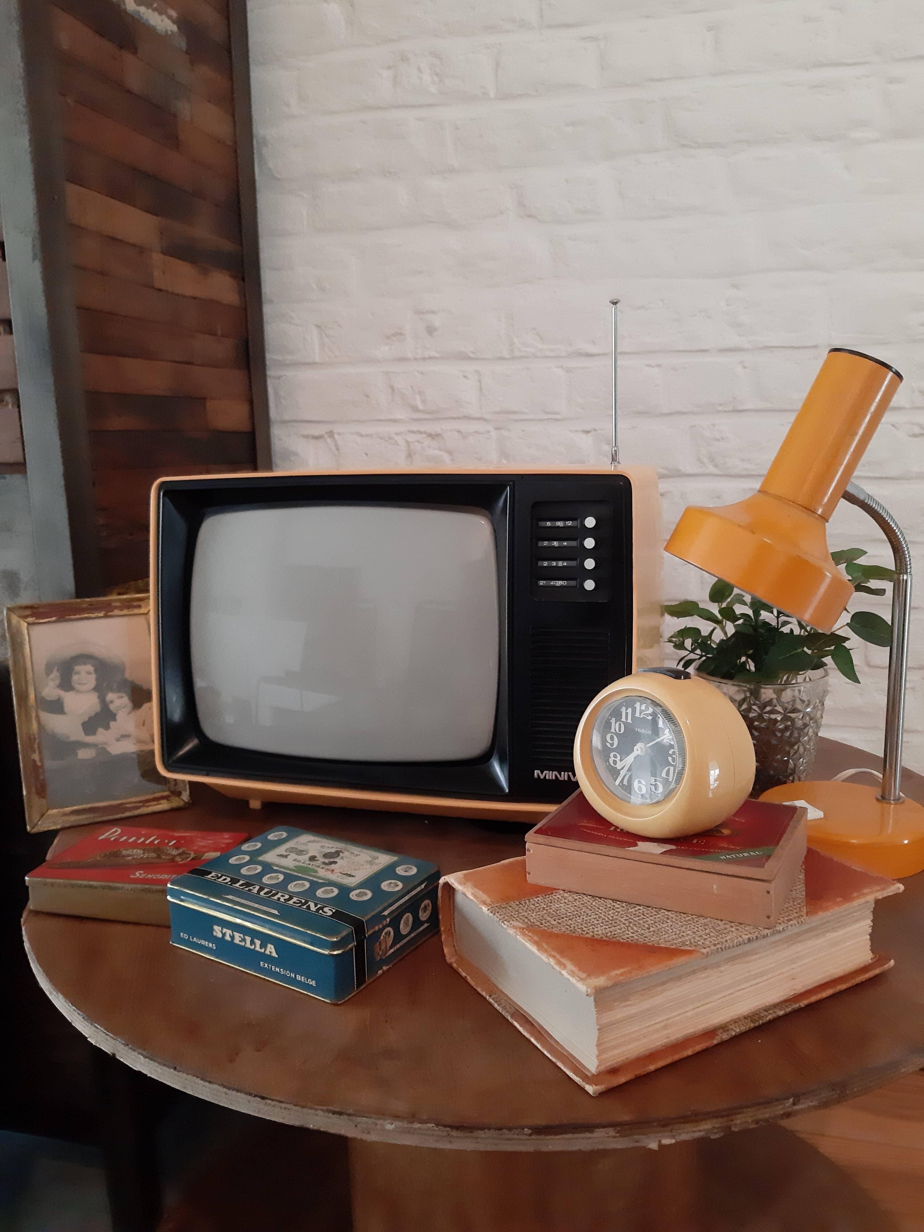 Yellow minivox vintage tv