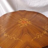 Round coffee table