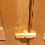 Armoire sapin style montagnard